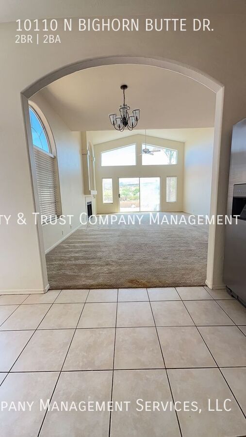 Building Photo - 10110 N Bighorn Butte Dr