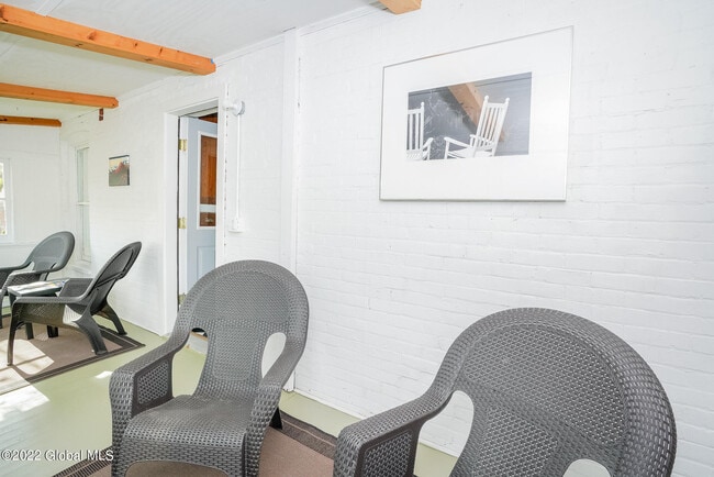 Building Photo - 140 Broad St