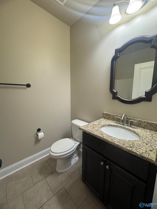 Building Photo - 101 Somerset Park Dr