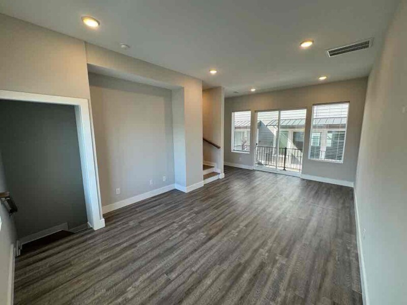 Building Photo - 1609 Fagan St