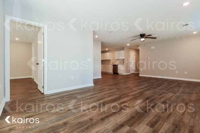 Building Photo - 135 Cottage Grove Rd