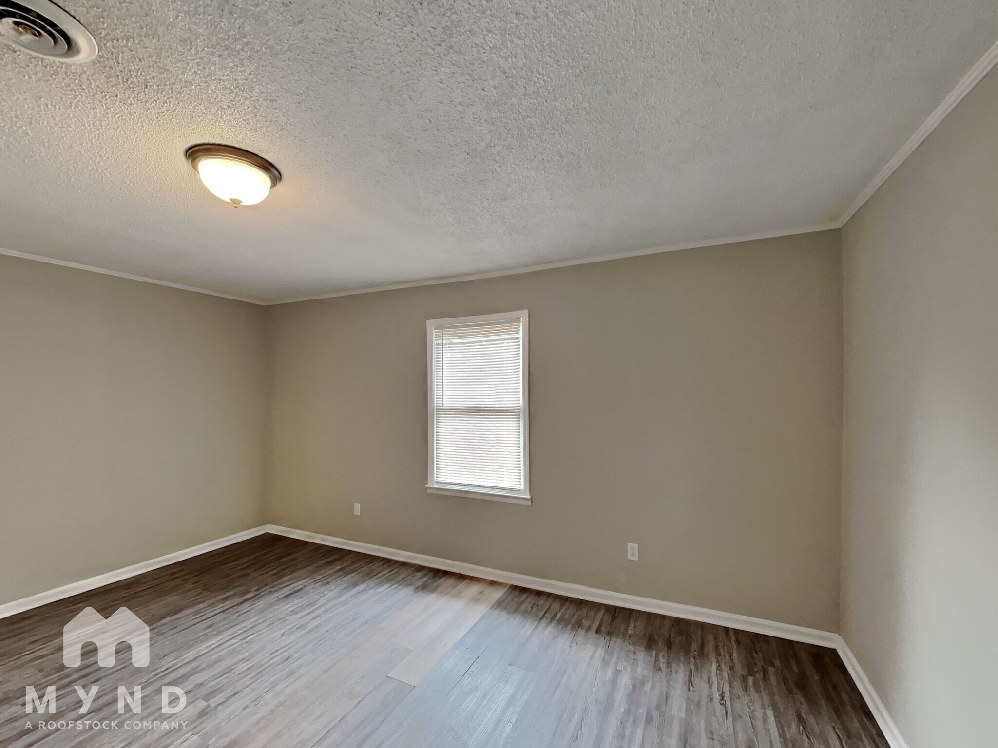 Building Photo - 2814 Bay Leaf Dr SE