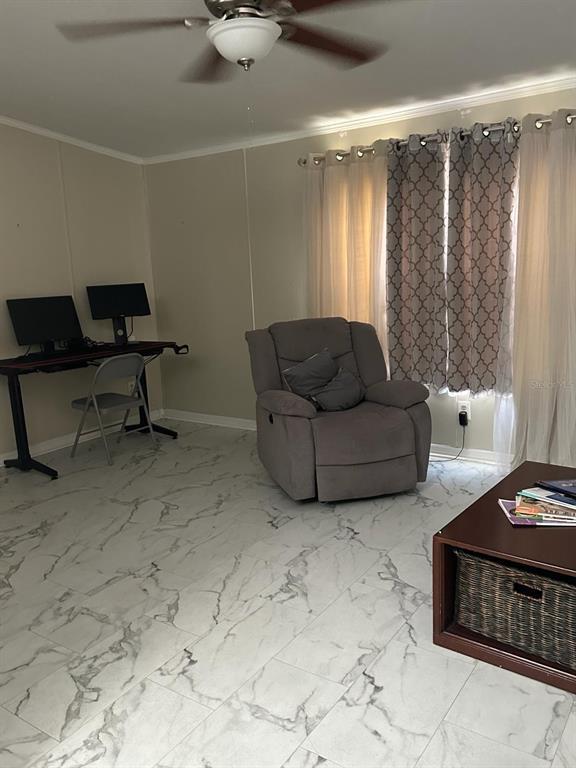 Building Photo - 507 Lazy Lake Dr W