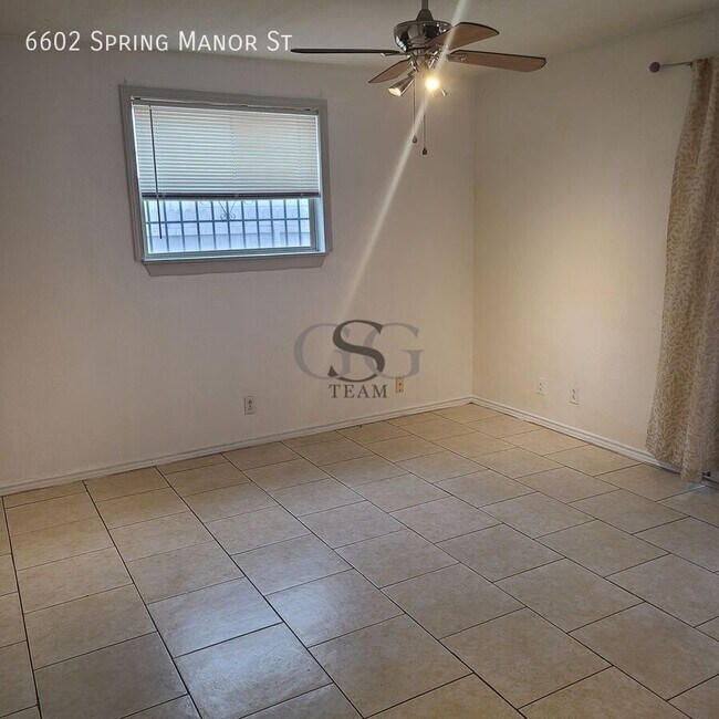Building Photo - 6602 Spring Manor St