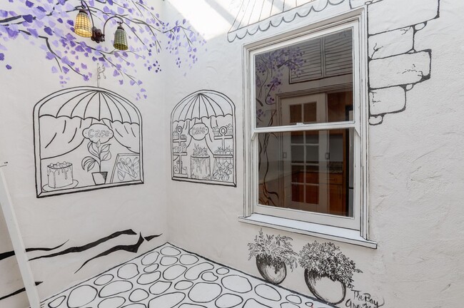 Building Photo - 3 Bed / 2 Bath Cayuga Terrace single family home with garage parking and private backyard. YouTub...