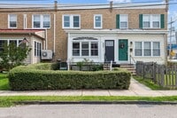 Building Photo - 603 Dayton Rd