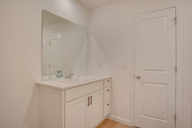 Building Photo - Brand New! 4BR/2BA Home in Eagles Ridge – High-Speed Internet Included – Military Deposit Special