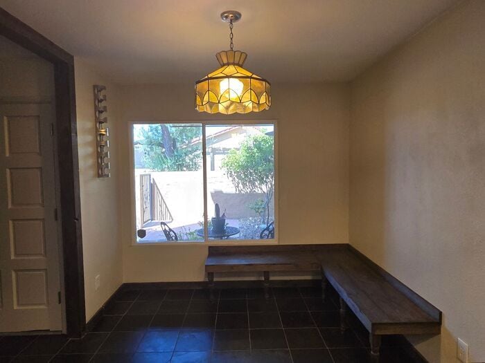 Building Photo - 8422 N Central Ave