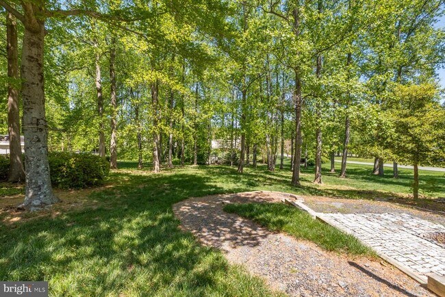 Building Photo - 1800 Greer Ct