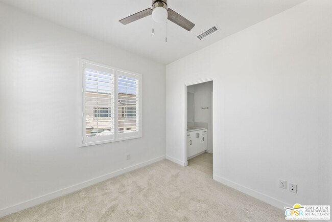 Building Photo - 35935 Hinksey St