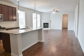 Building Photo - 2068 Barx Dr