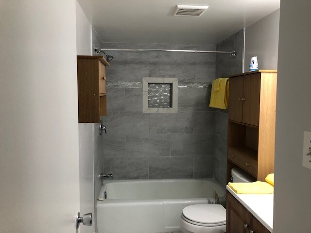 Bath - 1400 Northgate Sq