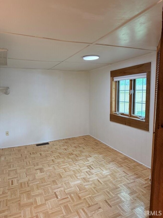 Building Photo - 5870 IN-46