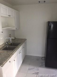 Building Photo - 1001 NW 65th St
