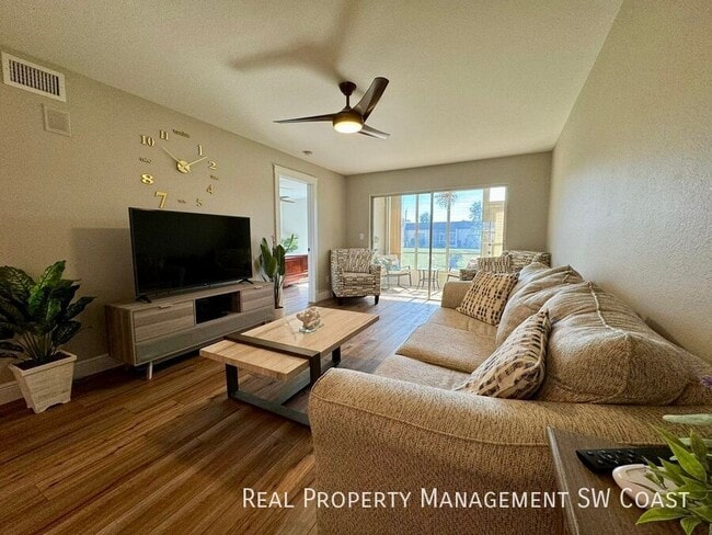 Building Photo - 6300 South Pointe Blvd