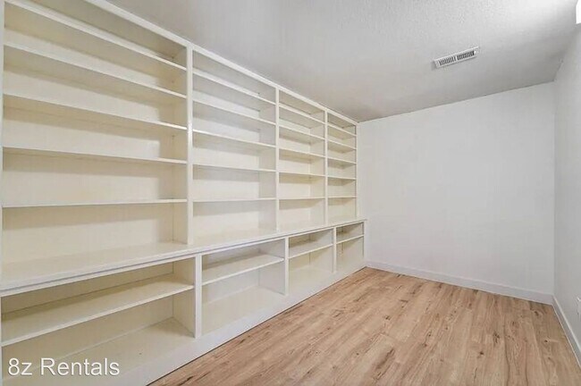 Building Photo - 4 br, 2 bath House - 5145 Santa Clara Pl #A