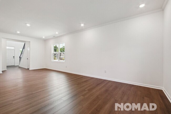 Building Photo - NEW Spacious 4BR House in Wendell