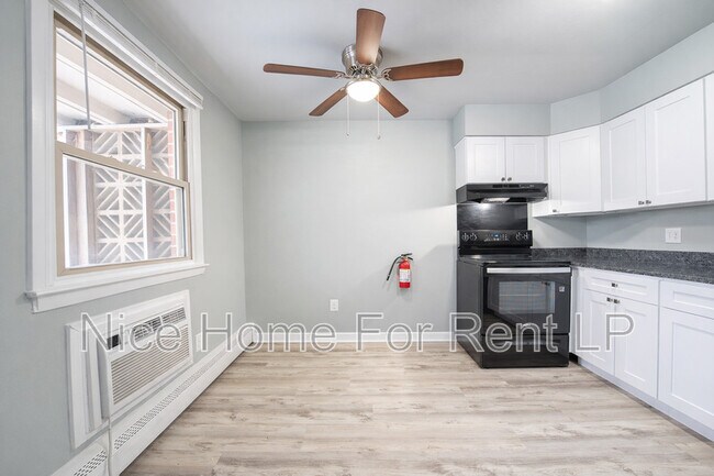 Building Photo - 20 Fort Sumpter Rd