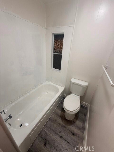 Building Photo - 8228 Beech Ave