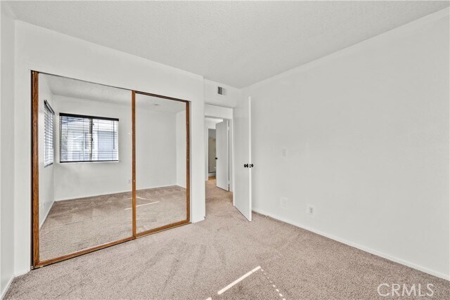 Building Photo - 26936 Flo Ln