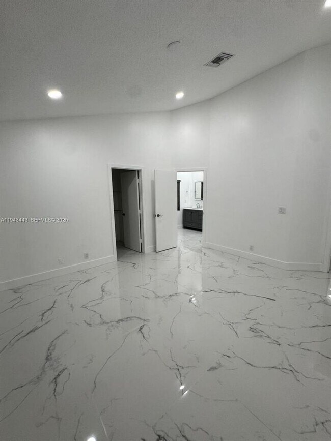 Building Photo - 8940 NW 7th Ct