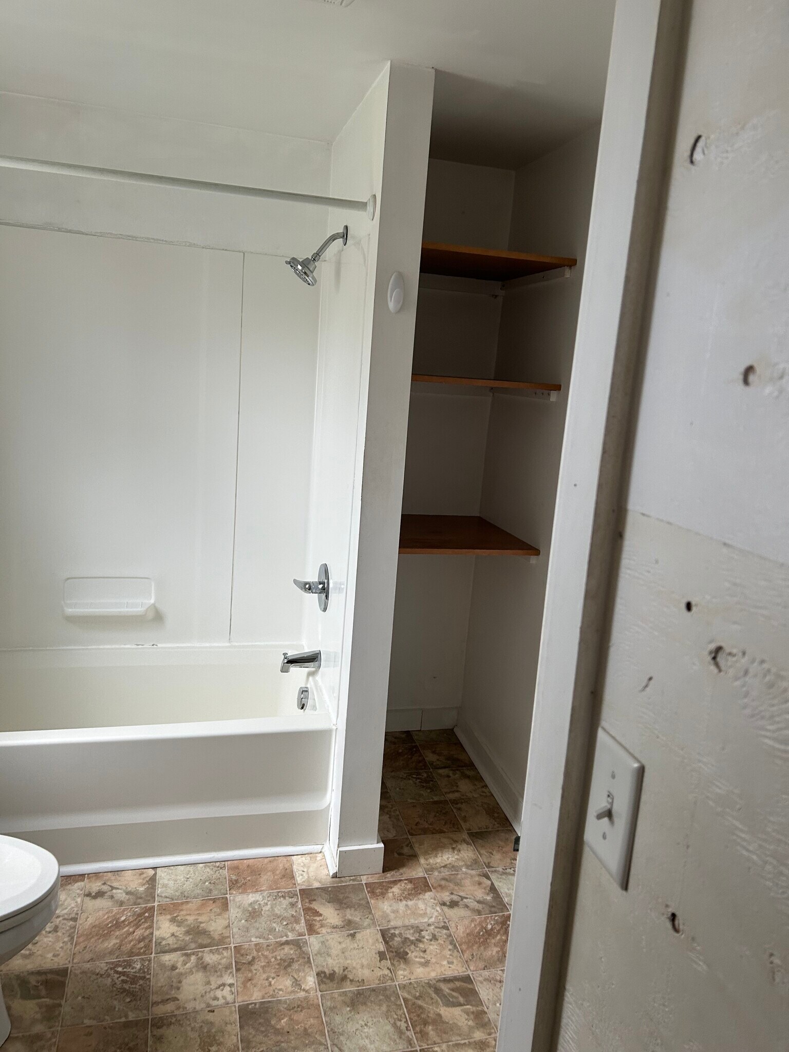 Building Photo - 49 Prospect St