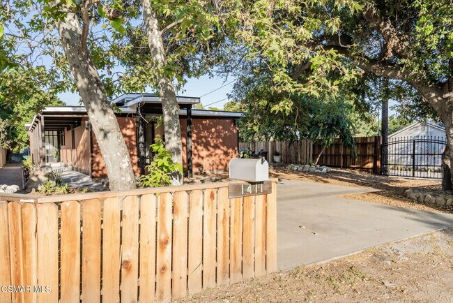 Building Photo - 1411 Ojai Rd