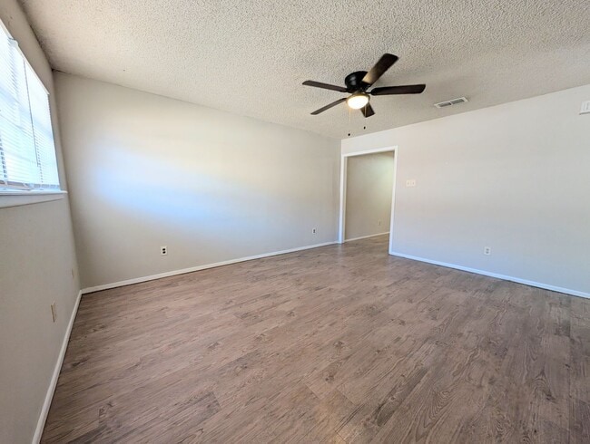 Building Photo - 6509 21st St