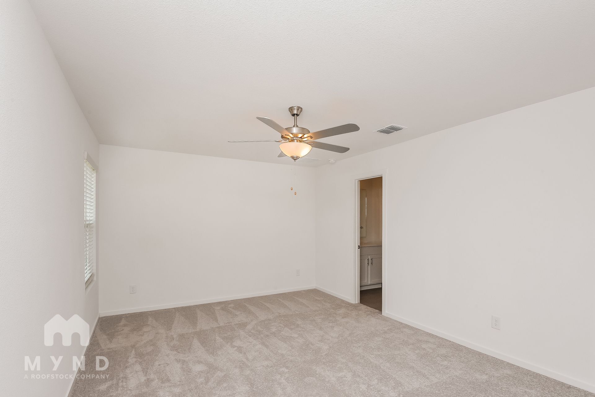 Building Photo - 2732 Mistwood Dr