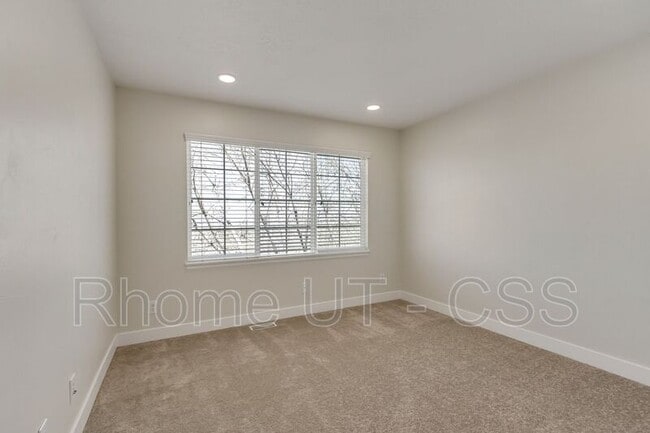 Building Photo - 105 Chandlerpoint Way