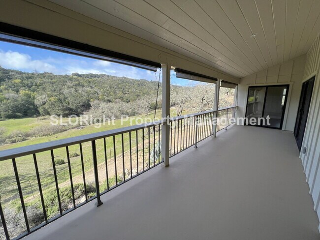 Building Photo - AVAILABLE NOW - Recently Updated Home in Templeton - 2 Bed / 2 Bath