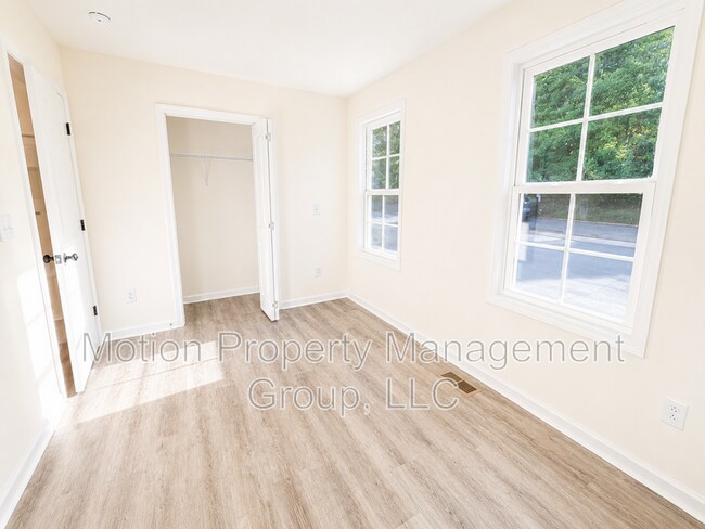 Building Photo - 432 N Caldwell Ave