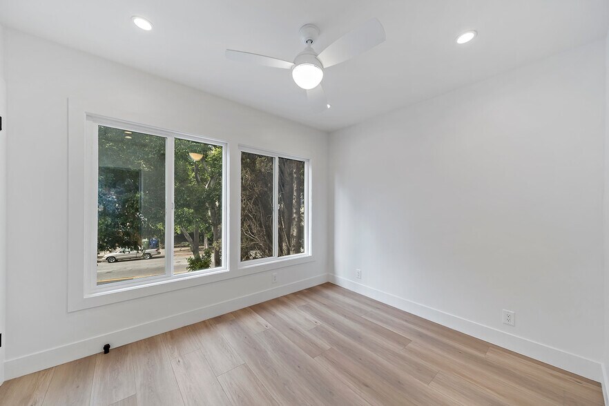 2616 3/4 - 2616 Glendale Blvd