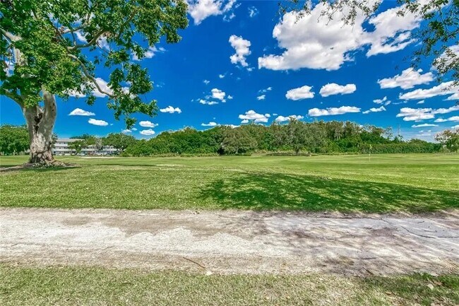 Building Photo - 2460 Franciscan Dr