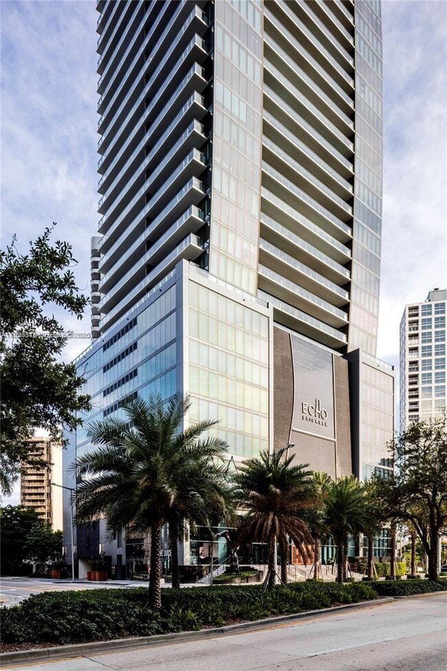 Building Photo - 1451 Brickell Ave