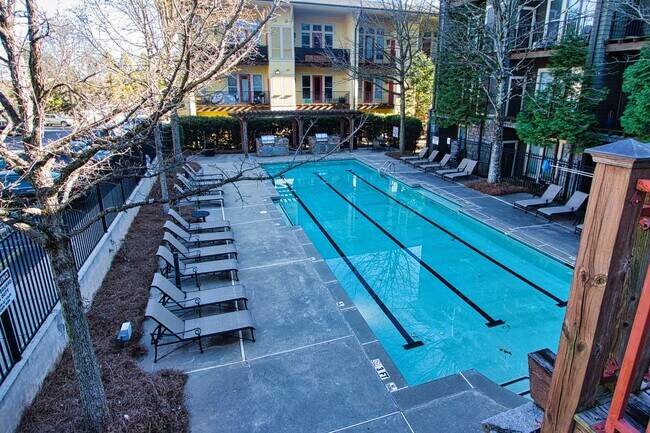 Building Photo - 1195MT