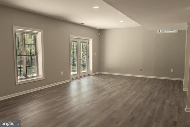 Building Photo - 12626 Kahns Rd