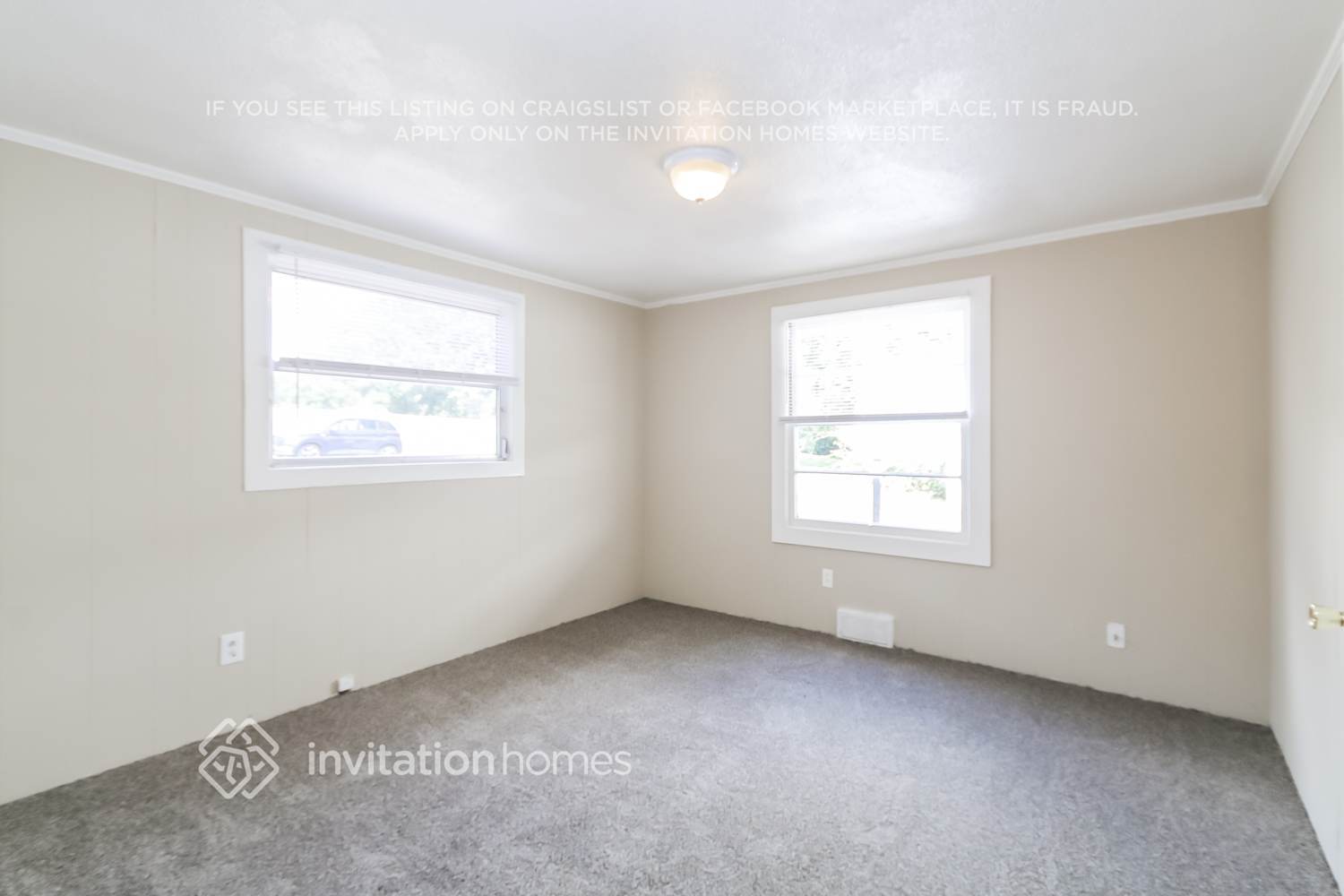Building Photo - 2209 Ln St