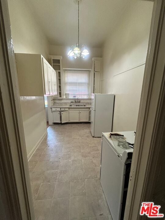 Building Photo - 624 S Berendo St