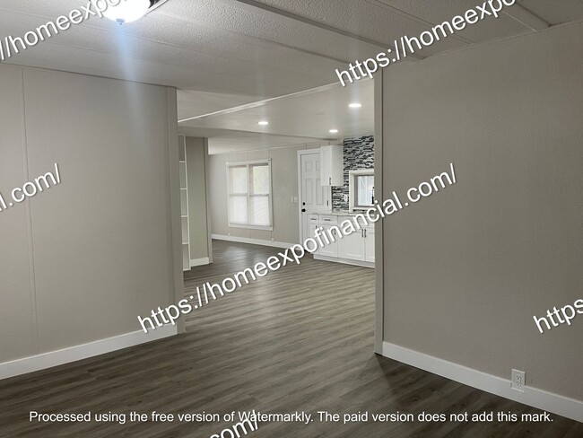 Building Photo - Nice Home For Rent