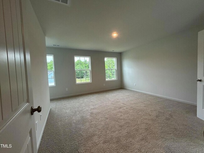 Building Photo - 260 Johnson Rdg Wy