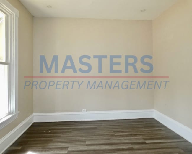 Building Photo - 834 Prouty Ave