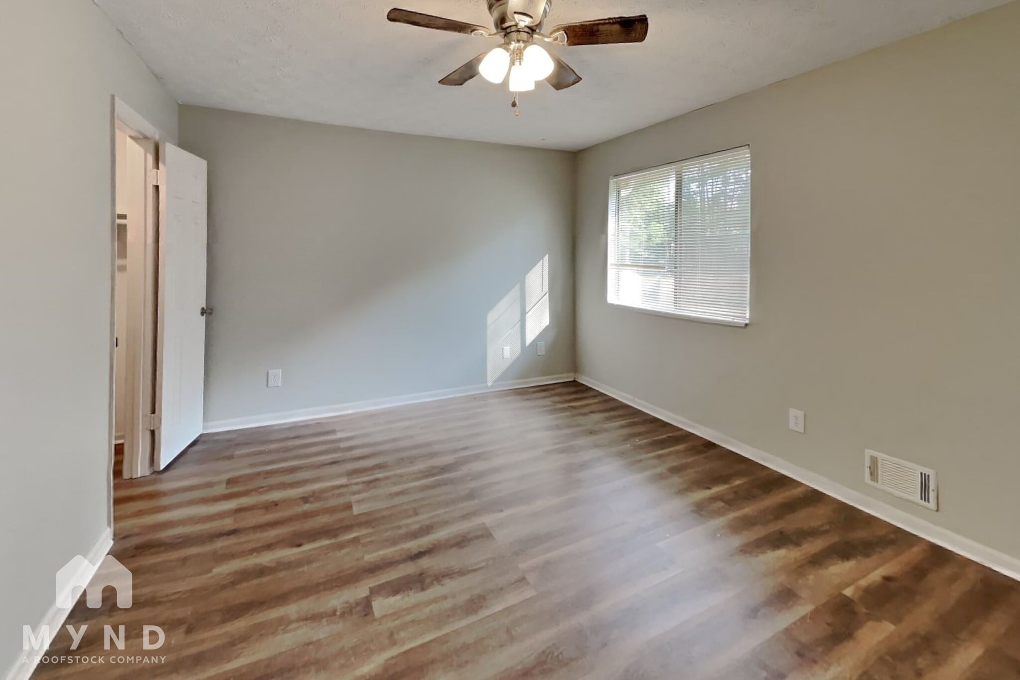 Building Photo - 785 Edenton Ct