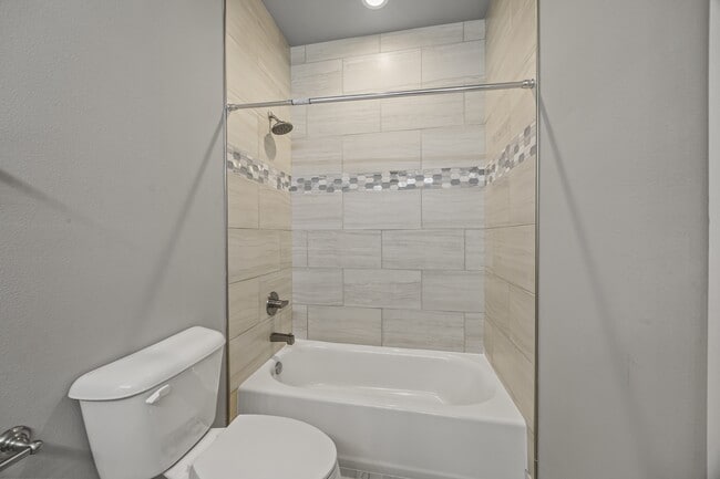 Building Photo - 2063 S Florida Way