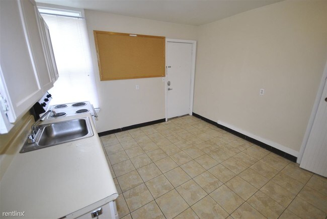 Building Photo - 1 br, 1 bath  - 553 S 4th Ave #2 -