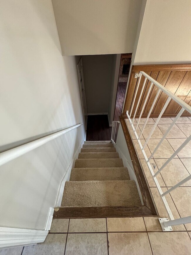 Building Photo - Located in the Heart of Evans