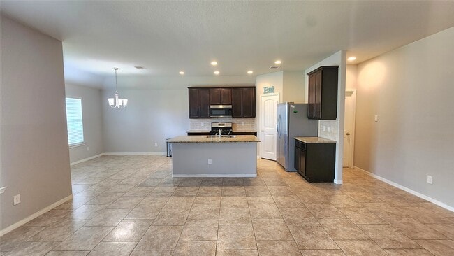 Building Photo - 29346 Dunns Creek Ct