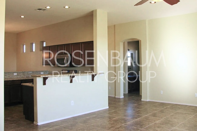 Primary Photo - Gorgeous 3-bedrooms, 2-baths home in the b...