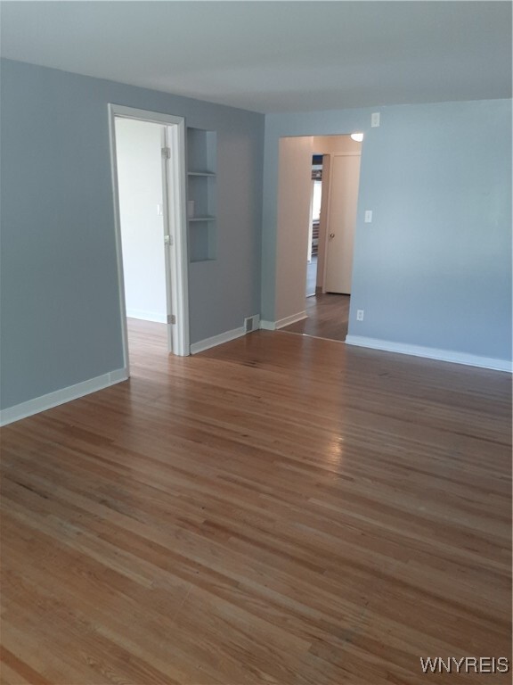 Building Photo - 131 Kamper Ave