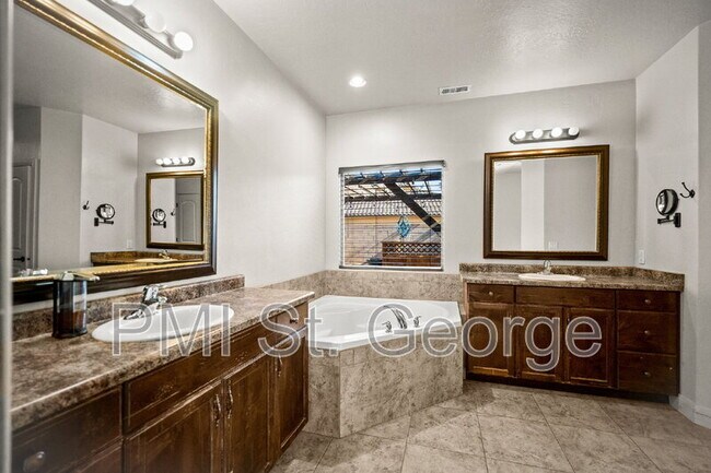 Building Photo - 3782 Brade Lane